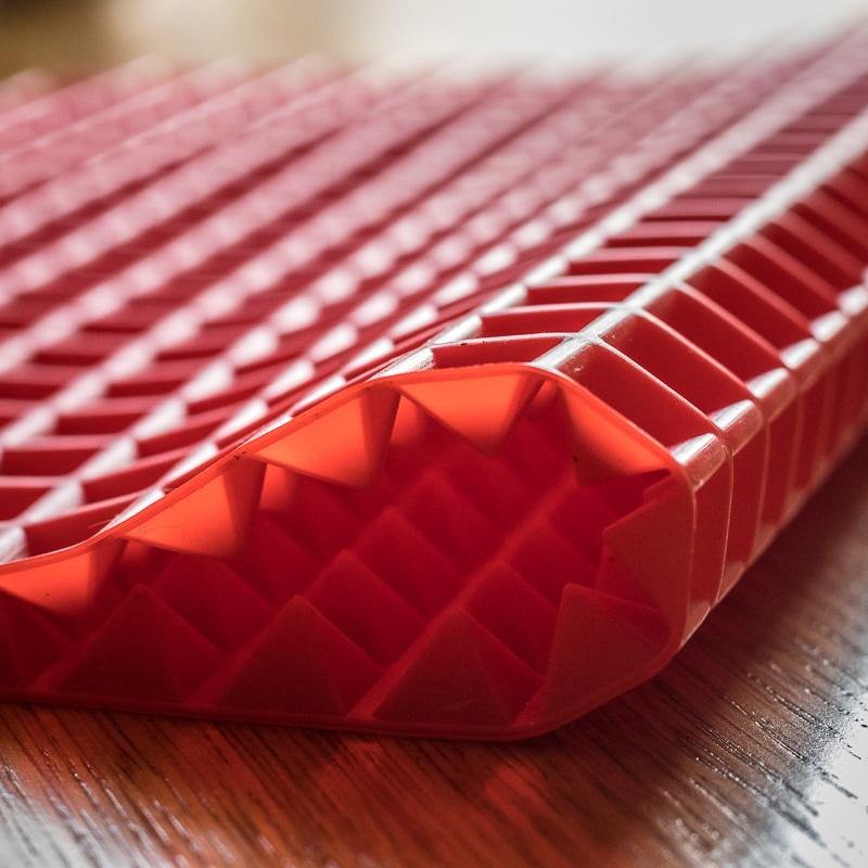 https://myecoboutique.com/cdn/shop/products/Silicone-Pyramid-Baking-Mat-4.jpg?v=1606096426